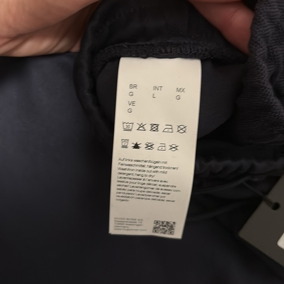 NWT Men’s BOSS Navy Jogger Pants - Picture 5 of 6